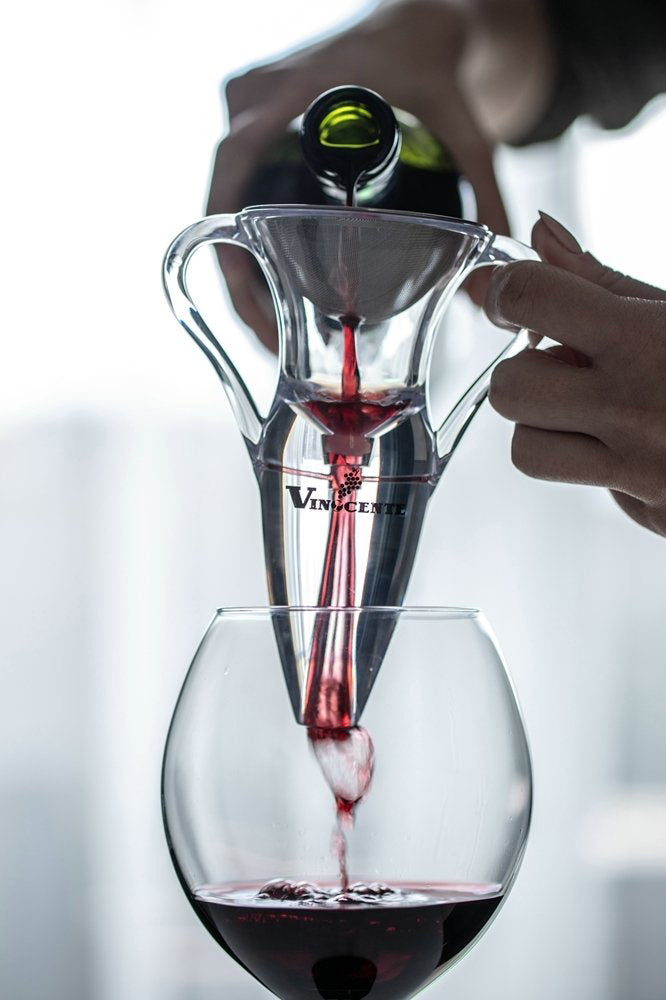 Nálevka na víno GADGET MASTER Wine Aerator Amphora